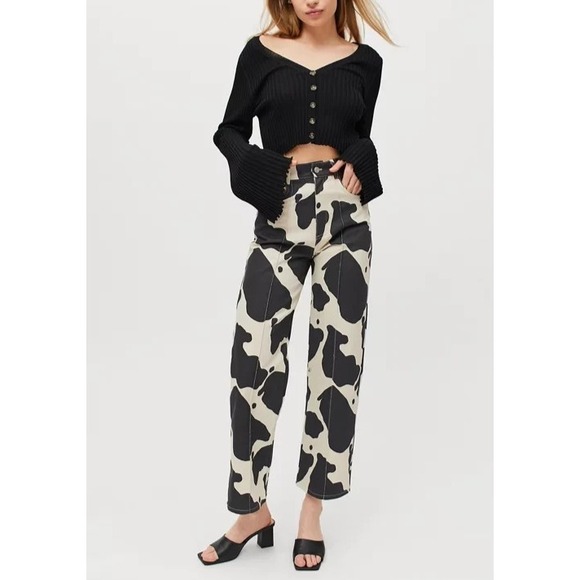 Lisa Says Gah Denim - Lisa Says Gah Robyn High Waisted Jean in Cow Print Straight Leg Ankle Size 32